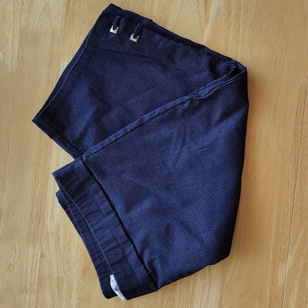 π 89th & Madison Pinstripe Bermuda Stretchy Pull-On Shorts. Size L - Picture 10 of 10